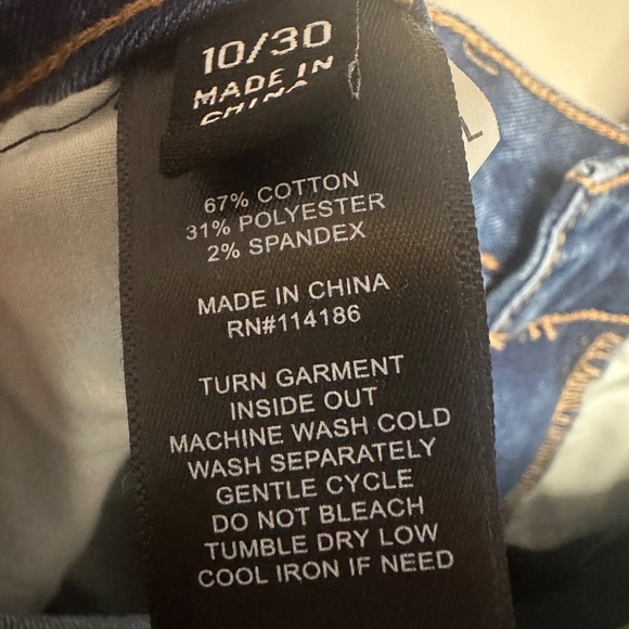 FRYE Straight Leg Jeans • Size 10/30 • Medium Wash Denim - Picture 7 of 10